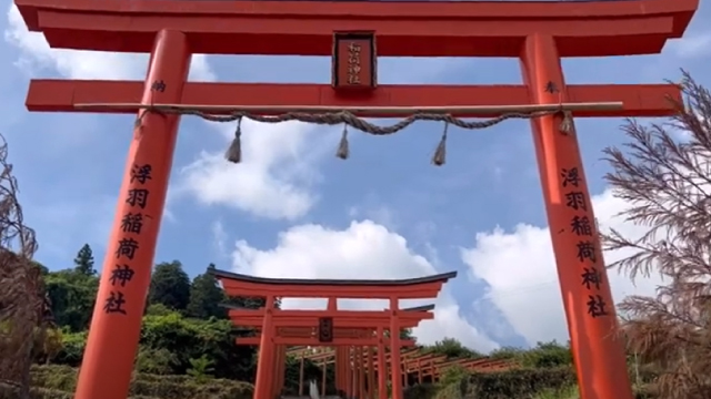 “映える”金運スポットの「浮羽稲荷神社」